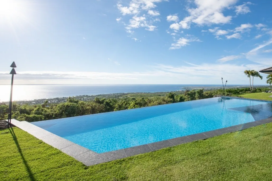 Kailua Kona, HI Newly-Built Outdoor Pool