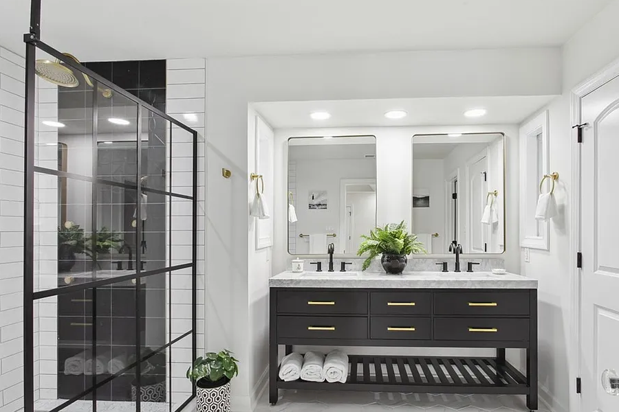 savannah, ga bathroom gut-remodel frenchdoors